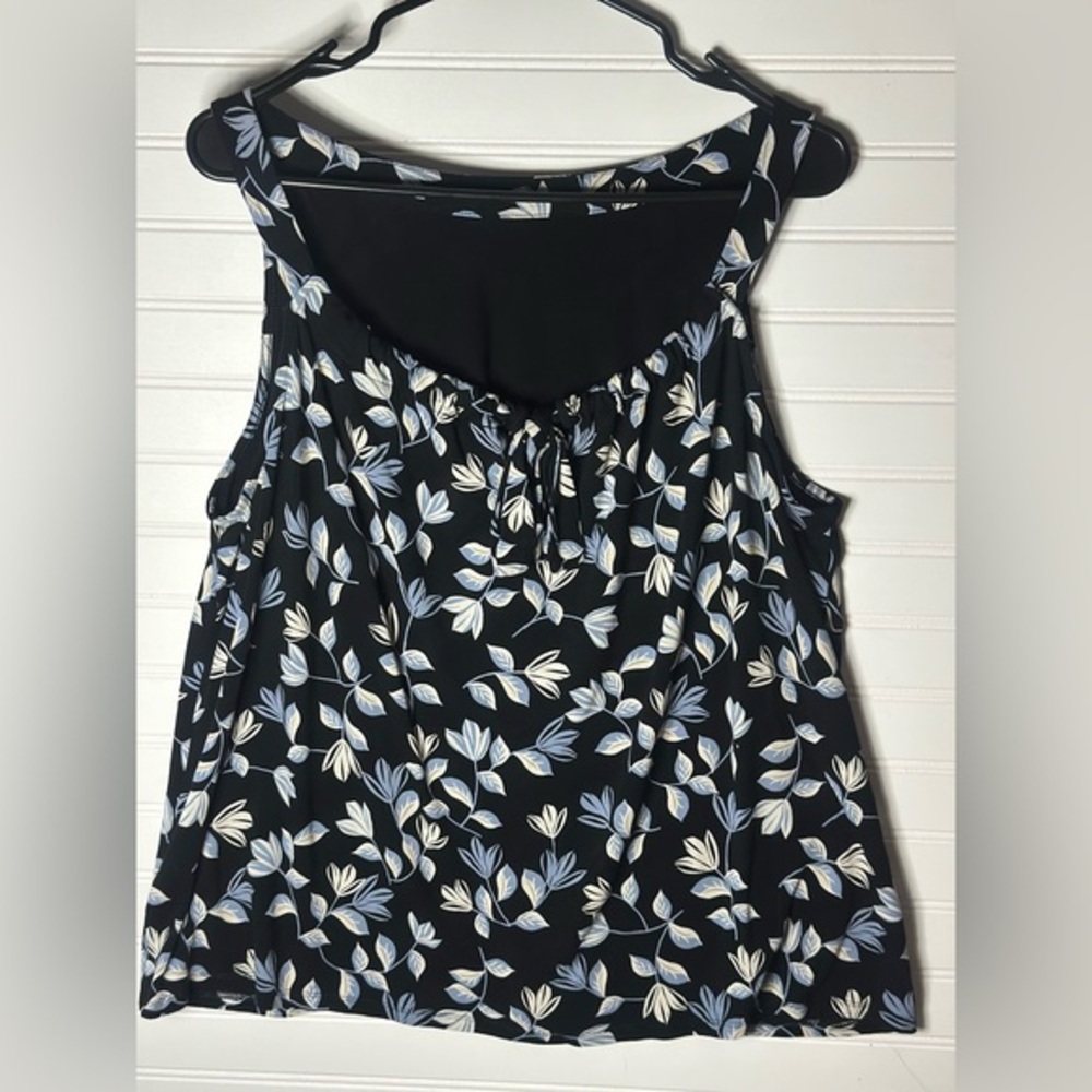 J. Jill Black and White Floral Tank Top